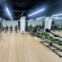 Lade das Bild in den Galerie-Viewer, Wood Effect Gym Flooring Tiles